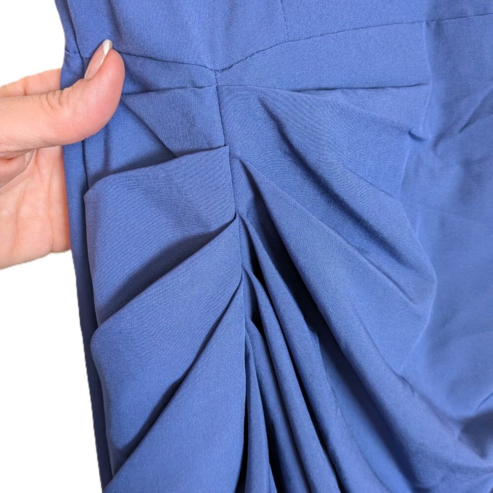 Dress - Picture 4 of 8